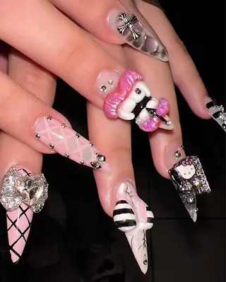 ネイル ⟡.*222⋰˚☆ MöEのネイルデザイン