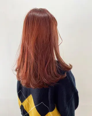 カラー フラム所属・WATANABE MISAKIのヘアスタイル