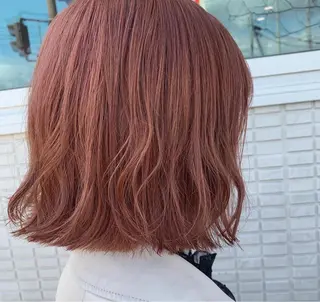 ミディアム カラー 菅野 愛のヘアスタイル