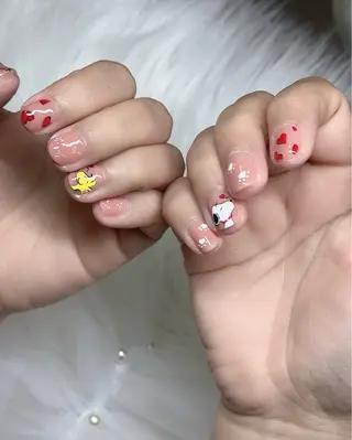 ネイル YOLO NAILのネイルデザイン