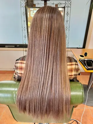 ロング カラー 石井 佑樹のヘアスタイル