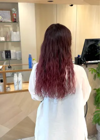 ロング カラー 大石 陽菜のヘアスタイル