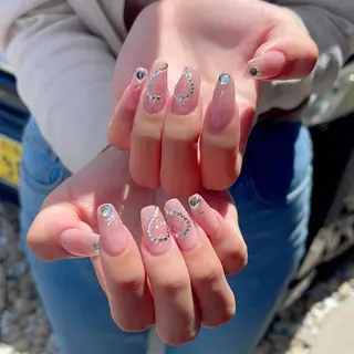 ネイル 岸本 千慧のネイルデザイン