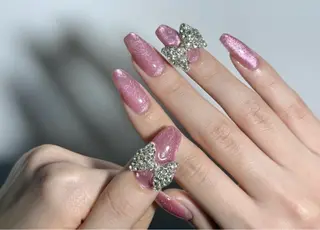 ネイル Lyna 池袋のネイルデザイン