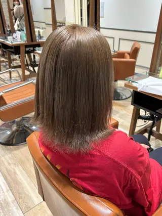 カラー 菊地 美悠のヘアスタイル