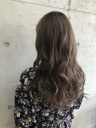 ロング カラー 大栗 佑也  髪質改善のヘアスタイル