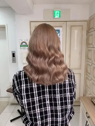 セミロング カラー ハネエクステ🪽🫧 hinano🎀のヘアスタイル