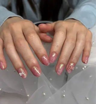 ネイル Mermaid 🫧🐚Erikaのネイルデザイン