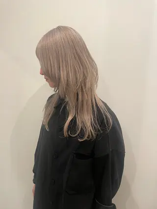 ロング カラー 渋谷 留菜のヘアスタイル