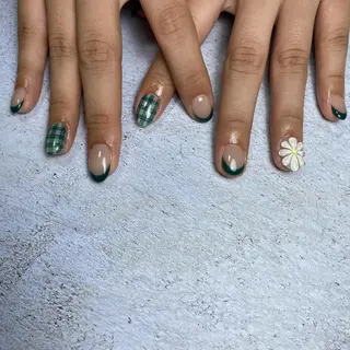 ネイル Re:Smil所属・☺︎ NOZOMI☺︎のネイルデザイン