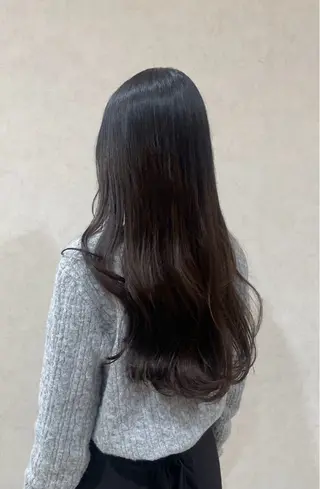 ロング ラッシュ所属・松岡 音羽/東大阪𓈒𓋜のヘアスタイル