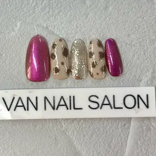 ネイル Van Nail Salonのネイルデザイン