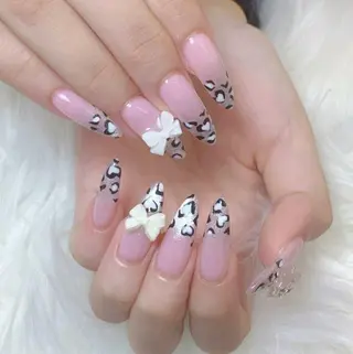 ネイル ヒユ ヒヨリのネイルデザイン