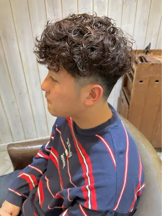 パーマ メンズ メンズパーマ特化🔥 ツイスパ/シャドウのヘアスタイル