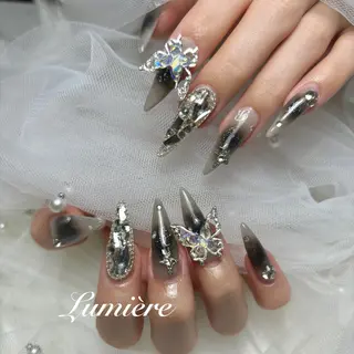 ネイル Lumière/ 超ロング/ワンホンのネイルデザイン