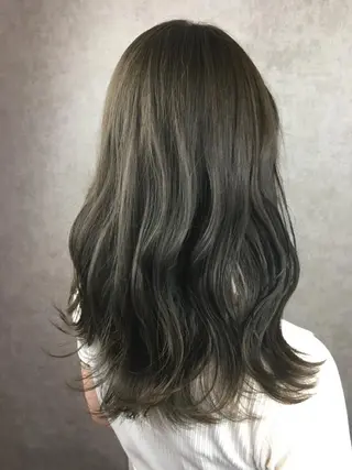 ロング カラー ツイストスパイラル パーマ🟡KYOUのヘアスタイル