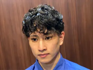 ショート パーマ メンズ 渡邉 真生のヘアスタイル