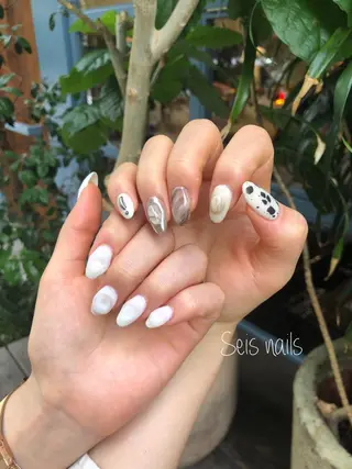 ネイル Seis Shihoのネイルデザイン