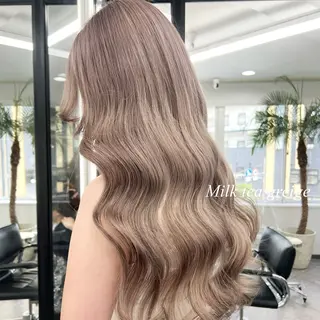 ロング カラー シールエクステ特化 ハイトーン、NANAのヘアスタイル