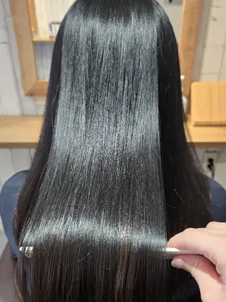 ロング stoke TOKYO所属・野村 果音(カノン)のヘアスタイル