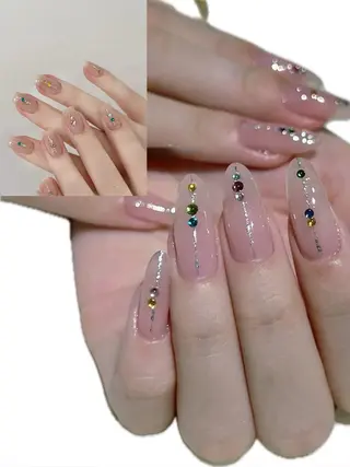 ネイル pink ladyサロン所属・べ にのネイルデザイン