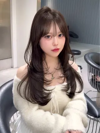 セミロング カラー Lond mare レイヤーカット/韓国のヘアスタイル