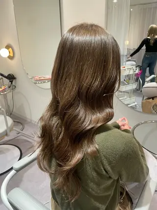 ロング 廣岡 采音のヘアスタイル