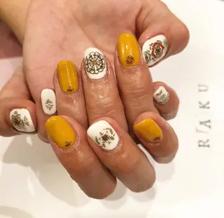 ネイル 駒月 明日香の眉毛・アイブロウイメージ