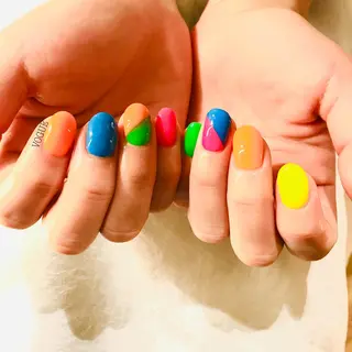 ネイル VOGUE ×SWANのネイルデザイン