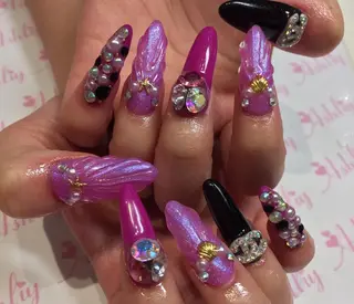 ネイル Ashliy大宮☆ アシュリーのネイルデザイン