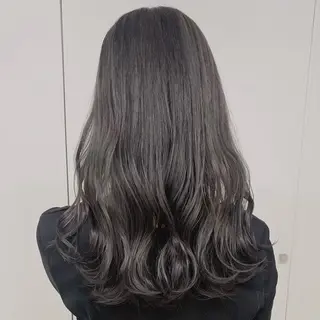 セミロング カラー 透明感/グレージュ/ ベージュ/るな🪽のヘアスタイル
