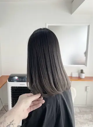 ミディアム カラー ROBIN所属・指名数No.1 /NAOYAのヘアスタイル