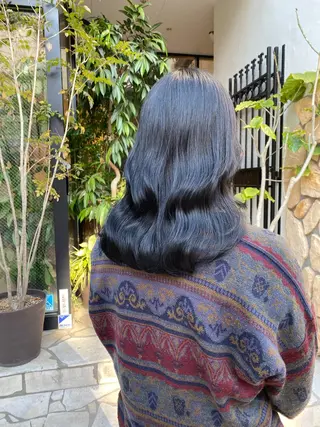 セミロング COCOLOeAST所属・yumeno🫧 ハイトーン/ボブ🕊のヘアスタイル