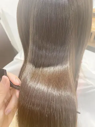 ロング カラー パーマ La  SHE's 天王寺店所属・マルヤマ リナのマツエク・マツパデザイン