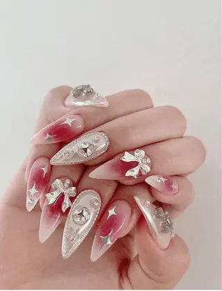 ネイル Lyna 池袋のネイルデザイン