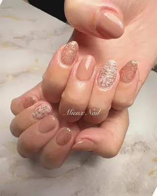 ネイル 市川 麻衣子のネイルデザイン