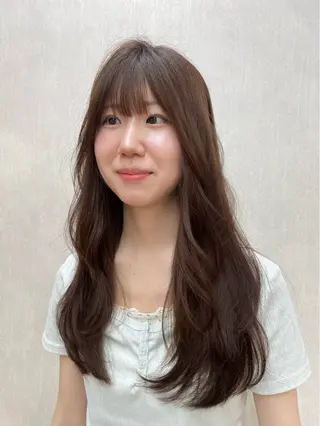 ロング 🍑暖色／レイヤー／ 真希🎀のヘアスタイル