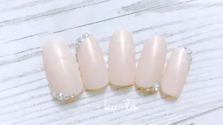 ネイル ku-to所属・林 志帆子【en2号店】のマツエク・マツパデザイン