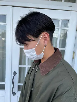 メンズ 足立 悠輔のヘアスタイル
