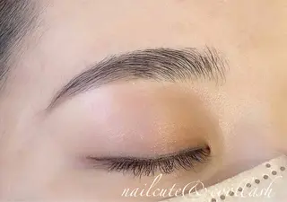 アイブロウ nuna池袋 mokaのマツエク・マツパデザイン