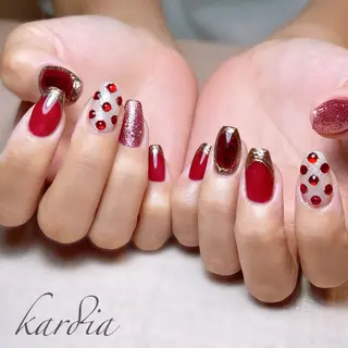 ネイル καρδιά -ｶﾙﾃﾞｨｱ-のネイルデザイン