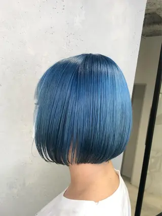 ショート カラー ヘアアレンジ ｲﾝﾅｰｶﾗｰ屋さん 🫧伊藤拓実のヘアスタイル