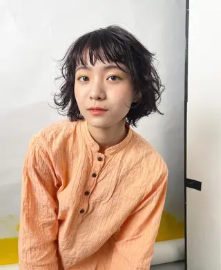 ショート カラー しの　ゆきの THE REMMYのヘアスタイル