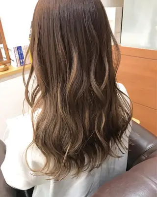 ロング カラー Click所属・クニモトハルナ ボブ/柔らかカラーのヘアスタイル