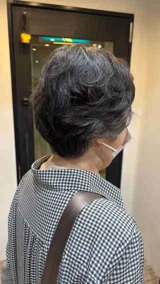 パーマ ヒグチ ハルナのヘアスタイル