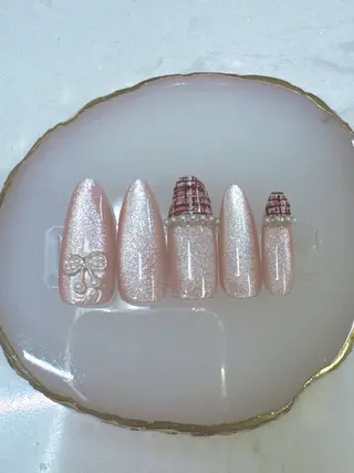 ネイル クイーンズネイル銀座所属・Queeens nailのネイルデザイン