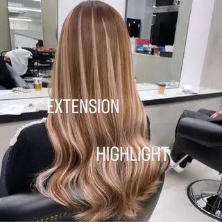 ロング カラー エクステ🩵ブリーチ 韓国ヘア🩵KAEのヘアスタイル