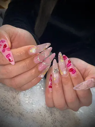 ネイル SoLuna 【ソルナ】のネイルデザイン