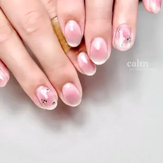 ネイル calm 〔ｶｰﾑ〕のネイルデザイン