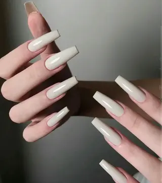 ネイル ルアナネイルサロン所属・ルアナネイル サロンのネイルデザイン